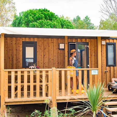 Camping L'Occitan Vias Eksteriør billede