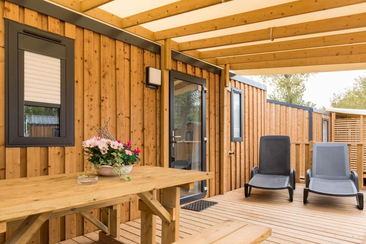 Camping L'Occitan Vias Eksteriør billede
